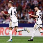 Toni Kroos Instagram - Heads up!