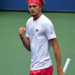 Toni Kroos Instagram - Einfach mal Luppen mit Sascha Zverev ist jetzt online - überall wo es Podcasts gibt! Ein tolles und offenes Gespräch. Hat großen Spaß gemacht. Alles Gute @alexzverev123 bei den US Open - wir fiebern (hoffentlich 2 Wochen) mit! @felixkroos23 @studiobummens