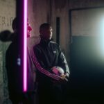 Toni Kroos Instagram - B E H I N D T H E S C E N E S Good Vibes only beim Shoot mit @toni.kr8s und @davidalaba in Madrid. Mehr Content findet ihr übrigens auf unserem YouTube und TikTok Channel 🤫 Madrid, Spain