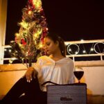 Tonni Laha Roy Instagram - Wish you all #happynewyear 2024 ❤️🪅 #newyear #picoftheday