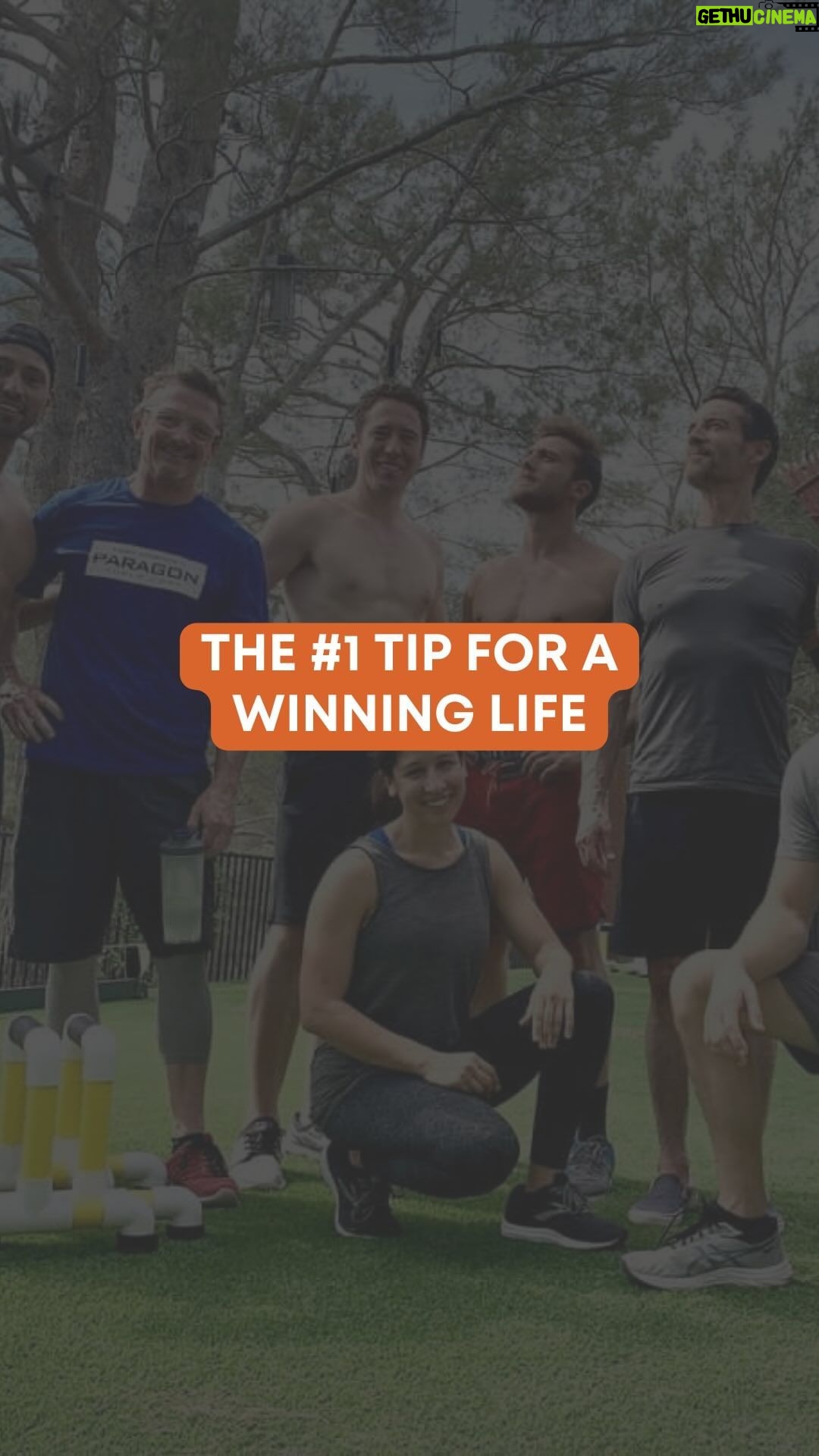 Tony Horton Instagram - The choices you make starts with the company you keep. Take a look at the people you surround yourself with – are they elevating your health and fitness goals, or holding you back with unhealthy habits? Who are those people that elevate you to be your best self? Tag them down below 💪🏼 #TonyHorton #P90X #PowerSync60 #Powerof4 #PowerNationFitness #PowerNation #MyPowerLife #TonyHortonFitness