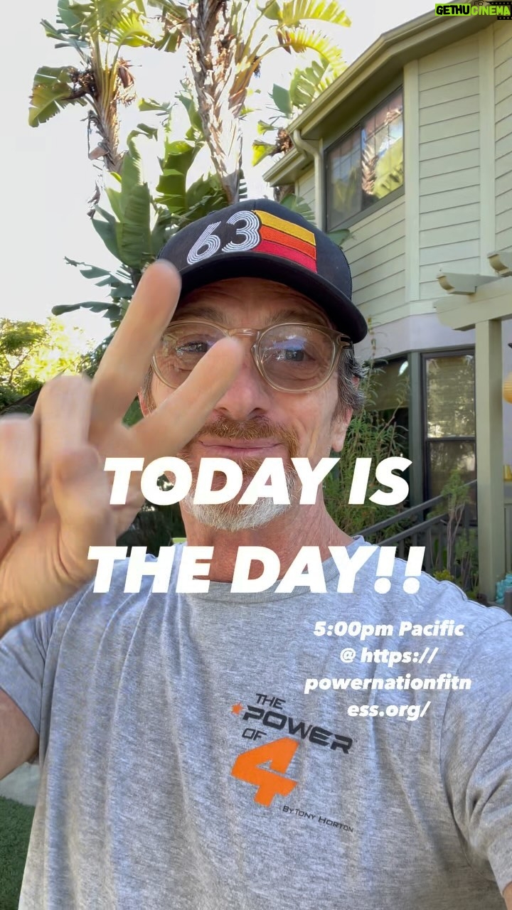 Tony Horton Instagram - Super excited over here! Canβt wait to sit down with @tonyshorton and share with you about my new program called The MoTown Express!! 5:00pm Pacific Time! powernationfitness.org See yβall then! πͺπ»ππ»βπ»β€οΈππ Los Angeles, California