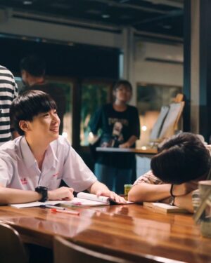 Supakorn Wuttinansurasit Instagram - EP 2 เป็นยังไงกันบ้าง ? บอกแล้วเป็นซีรีส์ตลก 5555
อย่าลืมไปติชมกันในแท็กด้วยน้า ผมอยากรู้ว่าต้องพัฒนาอะไรอีกบ้างจริงๆน้า มาคุยกันเยอะๆน้า🥰
#AbsoluteZeroSeries 
#AbsoluteZeroEP2