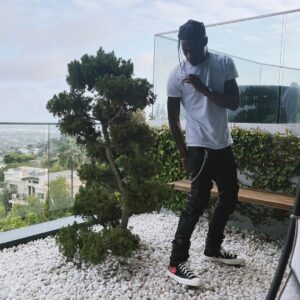 Travis Scott Instagram - Keep dat 🤎 pure