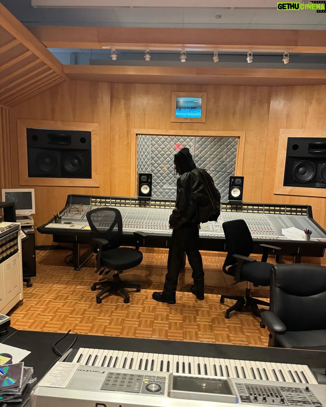 Travis Scott Instagram - 2024 lets go even hammm