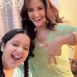 Trina Saha Instagram - @udita_chiku_munshi 🤣🤣 #trinsi #lbak #instamood