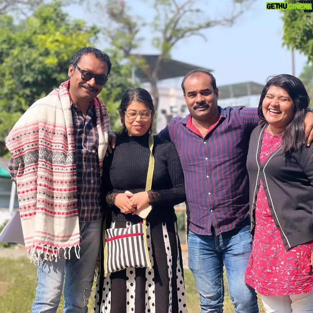 Trina Saha Instagram - Team Love Biye Ajkal🧿❤️ Unity is strength 🧿❤️ NT-1 Studio