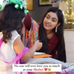 Twinkle Arora Instagram - No one will ever love you as much as your mother.🥺❤️ @thetwinklearora 😇 #nehalia #trending #love #explore #status #bollywood #darshanravaldz #reelkarofeelkaro #mother #maa #beta #motherdaughter #mom #story #daughter #trendingsongs #reelinstagram Delhi, India