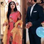 Twinkle Arora Instagram - #udaariyaan @sargunmehta @ravidubey2312 @colorstv @voot @viviandsena @hitesh_bharadwaj @isha__malviya @thetwinklearora @srmanjain @preetjrajput @vivek.sharma.ambala @ravisharma_194 #shoot 📸@itskrajofficial @famousfilms_