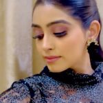 Twinkle Arora Instagram - Calmness over chaos ♥️ . . . Outfit: @sehgalkiran Earrings by: @yourstylistforever @haus.of.sparklx Mua @kromakaysalon . #. #phelebhimein❤️ #twinklians #twinkle