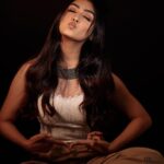 Twinkle Arora Instagram - A little naughty and a little cute Pic credit @ajcreationz Makeup @makeupby_gursimran . . . . .#twinkle #photoshoot #twinklians