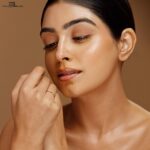 Twinkle Arora Instagram - I can be changed by what happens to me. But I refuse to be reduced by it . . . . . #twinkle #twinklians #photoshoot