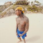 Tyga Instagram - my presence is a present…kiss my ass