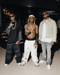 Tyga Instagram - Spent a mill yesterday it was therapy, She kno I ain’t Drake but she wanna take care of me…..Young money grew up but the shi was preparin me , Whole lotta $ n the safe and it’s daring me
