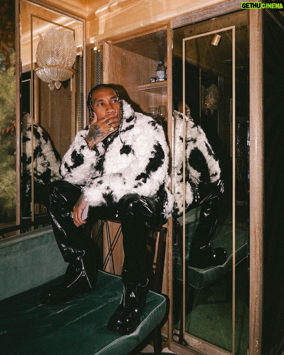 Tyga Instagram - Imma don like sean need a black Madonna