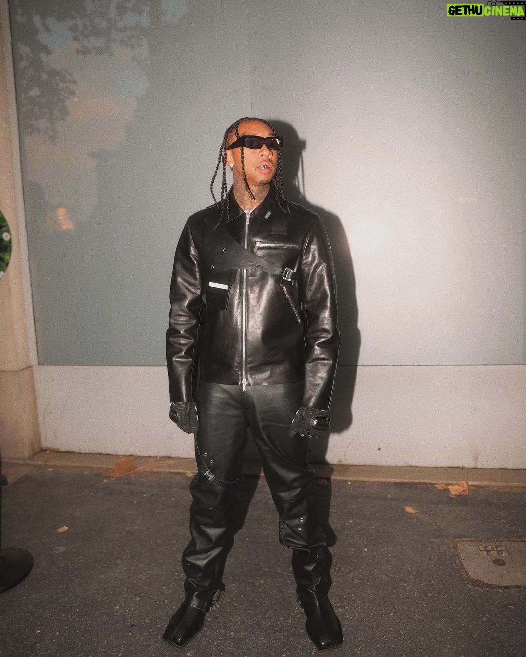 Tyga Instagram - I use to give a fuk now I give a fuk less.