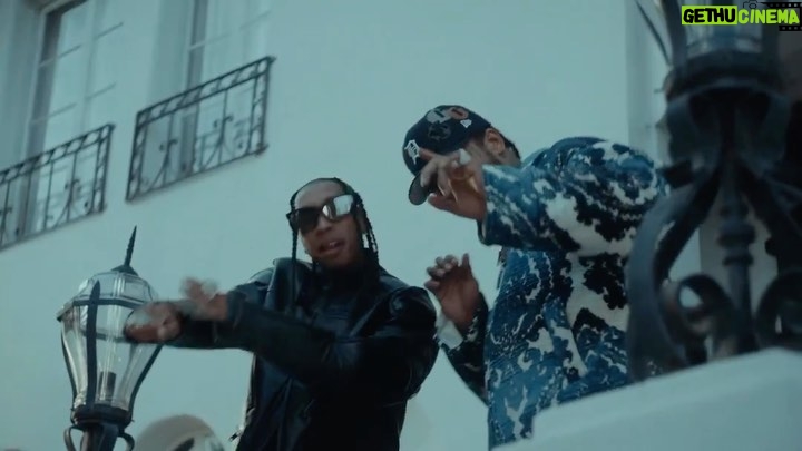 Tyga Instagram - She call me best friends we r not platonic - @daveeast hustlers video out now🔥🔥🔥🔥🎞️🎞️🎞️