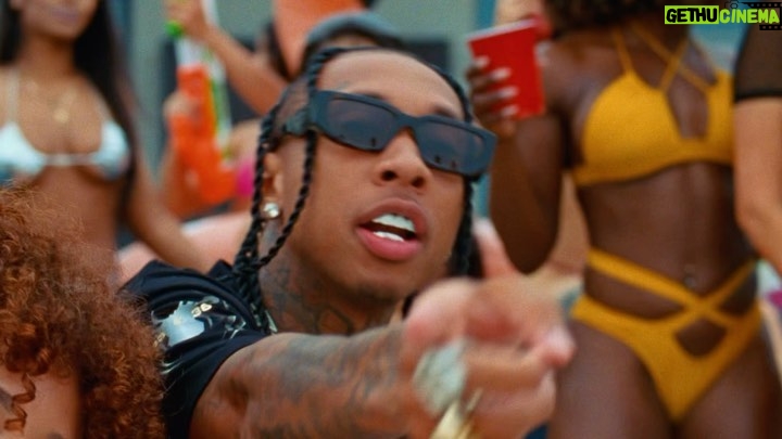 Tyga Instagram - Westcoast Weekend Video Out Now🏝️🏝️☀️☀️👙👙