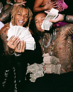 Tyga Instagram - plz excuse my behavior for the next 48hrs…To Another lap around the sun🦂
