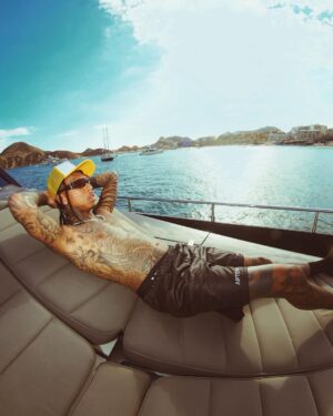 Tyga Instagram - Im Top gear shift w no fear 
Karats n ear, bugs bunny where?
Blimp n air this a good year
Like bad bunny this is my year
Focused on the money, bish just sit here
Like visine gotta make it crystal clear
Thought we was kool..Til the bish got wierd
So many stars n im still light years.