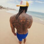Tyga Instagram - my presence is a present…kiss my ass