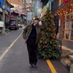 Tyler Ho Instagram - #첫눈챌린지 #firstsnowchallenge 想成為讓你心情好的其中一個原因 신촌