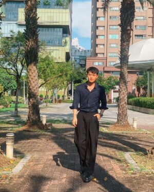 Tyler Ho Instagram - 今天是我第一次cosplay國標舞老師的日子，以此紀念，希望大家還喜歡。

黑白彩色好難選 算了都PO
-

Got caught between two stools, so there you have both bnw and color ones!