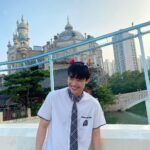 Tyler Ho Instagram - 我人在台灣工作了 （沒有一直玩，雖然想要一直玩） 等200分鐘玩2分鐘的遊樂設施 真的久久一次就好了 - 롯데월드데이트