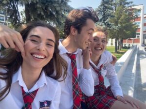 Ulvi Kahyaoğlu Instagram - Relationship Status: Complicated