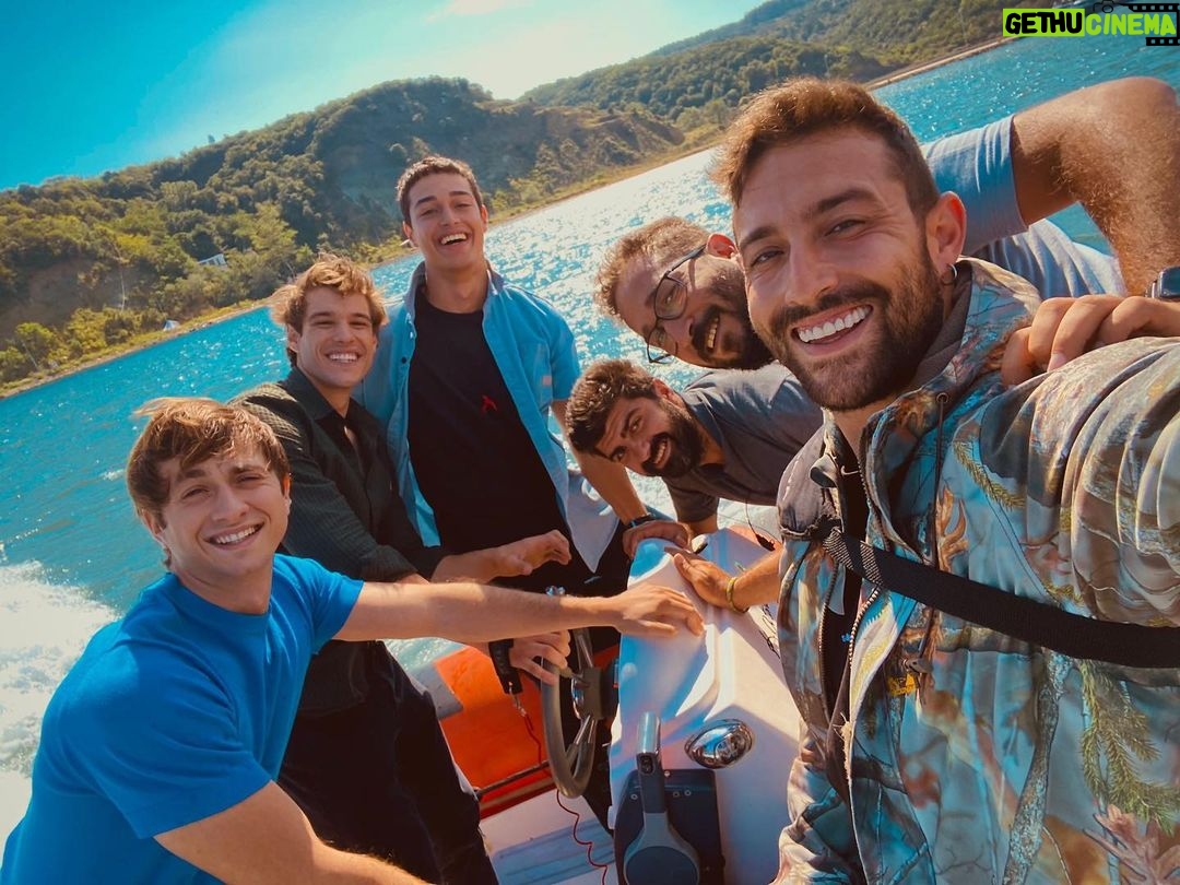 Ulvi Kahyaoğlu - 65.3K Likes - bot su almadan 3 dakika önce