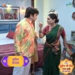Urmilla Kothare Instagram - मंजुळाने साहेबराववर हात उचलला... पाहा थोड्याच वेळात... 'तुझेच मी गीत गात आहे’ सोम ते शुक्र रात्री ९ वा. Star प्रवाह वर... #TujhechMiGeetGaatAahe #StarPravah @urmilakothare @abhijeetkhandkekar @avni.taywade @tejaswinilonari @pallavivaidya_official @sachinsdeshpande @hardeek_joshi @ddhanashri_official @kanchangupte @avaneeaniruddhajoshi @vighnesh.369 @usha_naik_11 @shubhaprashant_official @josdip @tejendraneswankar @sonawaneshemant @mihirvelankar #suvarnamantri @shaileshdatar @nitinpatil672 @umeshbane_official @star_pravah #urmilakothare #abhijitkhandkekar #avnitaywade #TejaswiniLonari #umeshbane #deeptijoshi #TMGGA