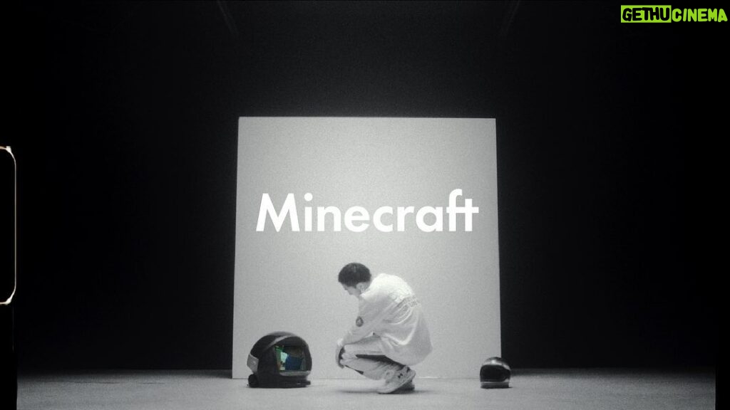 VaVa Instagram - 【Music Video】 VaVa - Minecraft 無事、公開されました。 7/30のワンマンもよろしくお願いします！す！ ⁡ 2021年の夏、楽しむぞ〜🐬🏔 ⁡ Directed by Oudai Kojima Produced by VaVa & 2future anthem