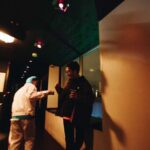 VaVa Instagram - 新木場STUDIO COAST閉館… 。・゜・(ノД`)・゜・。 ⁡ BiscuitのMV撮影で 僕の好きな先輩たちや仲間、友人、兄貴に エキストラのみんなが来てくれた あの日が良い思い出… ⁡ 僕にいろんな思い出を与えてくれて ありがとうございます！ 新木場スタジオコースト
