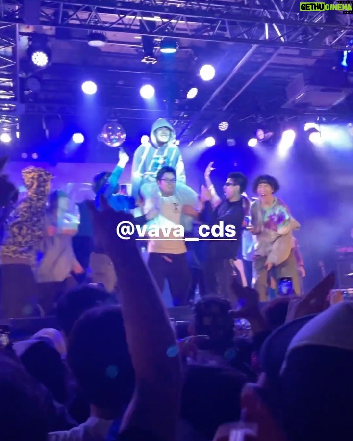 VaVa Instagram - 横浜での初めてのライブ、 そして2023年の初めてのライブであり 誕生日を迎えて初めてのライブでした。 みんなに会えて楽しかった。また遊ぼ🗣 thx @beatchild.2003 @hyorimade 1000 Club