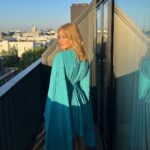 Valerie Huber Instagram - @filmfestmunich wearing wonderful @alexisfegonzalez ✨ Munich, Germany