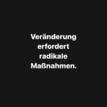 Valerie Huber Instagram - Vielen Dank @corinnamilborn @zeit für dieses schöne, offene Gespräch. Foto vom tollen @rigaudpeter Swipe left to see more about what I’m talking about. 🌍
