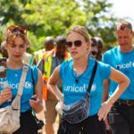 Valerie Huber Instagram – Very, very honored to be a honorary representative for @unicef_austria from now on. 🩵
Ever since I was a little girl living in Uganda, I have wanted to in some way be able to give back and do something against social inequality and the exploitation of the global south. I cannot do a lot yet, but the first very important step is to talk about matters like climate regulations, social and economic injustice or even a potential system chance, here with you on social media. I know it’s annoying for some, I know everyone has their own problems – but it’s essential to peek over the fences of out privileged lives, acknowledge our lucky situation and what it is based on and to open our hearts in compassion for others. 

The people in the global south are the real
victims of climate change.
Soon it will be impossible for many to sustain a life there. in just a few decades millions of people will have to flee because life in their own countries will simply not be possible anymore (droughts, flooding, lack of food and water)

It’s time to truly spread the idea of climate regulations, system change and the elimination of inequality and poverty in our societies. 
Thanks to UNICEF children around the planet have actual chances of a better, more equal life. Being able to experience their work in the field was one of the most moving experiences of my life. But there is still so much left to do. Blantyre, Malawi
