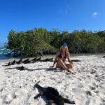 Valerie Huber Instagram - Couldn’t put into words what the last two months living and working in Galapagos felt like ☀️ Santa Cruz, Galapagos, Ecuador