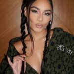 Vanessa Hudgens Instagram - Big man- ME
