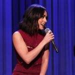 Vanessa Hudgens Instagram - @vanessahudgens & Jimmy sing a duet of @friends’ “I’ll Be There for You”! #FallonFlashback #FRIENDS The Tonight Show Starring Jimmy Fallon