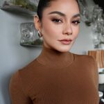 Vanessa Hudgens Instagram - Butterscotch babe thanks to @michaelkors
