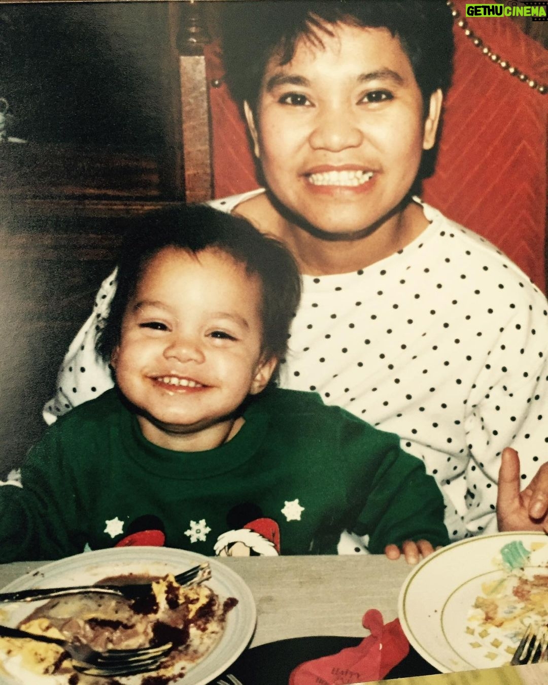 Vanessa Hudgens Instagram - DO IT! Take ur mama out tonight 😉 Happy Mother’s Day to the incredible woman that made me and to all the mamas out there. Thank you for all you do ♥️♥️