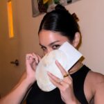Vanessa Hudgens Instagram - 🐚✔️