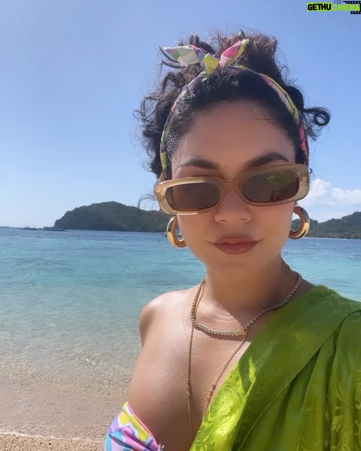 Vanessa Hudgens Instagram - Might as well be heaven #foreverphilippines El Nido, Palawan