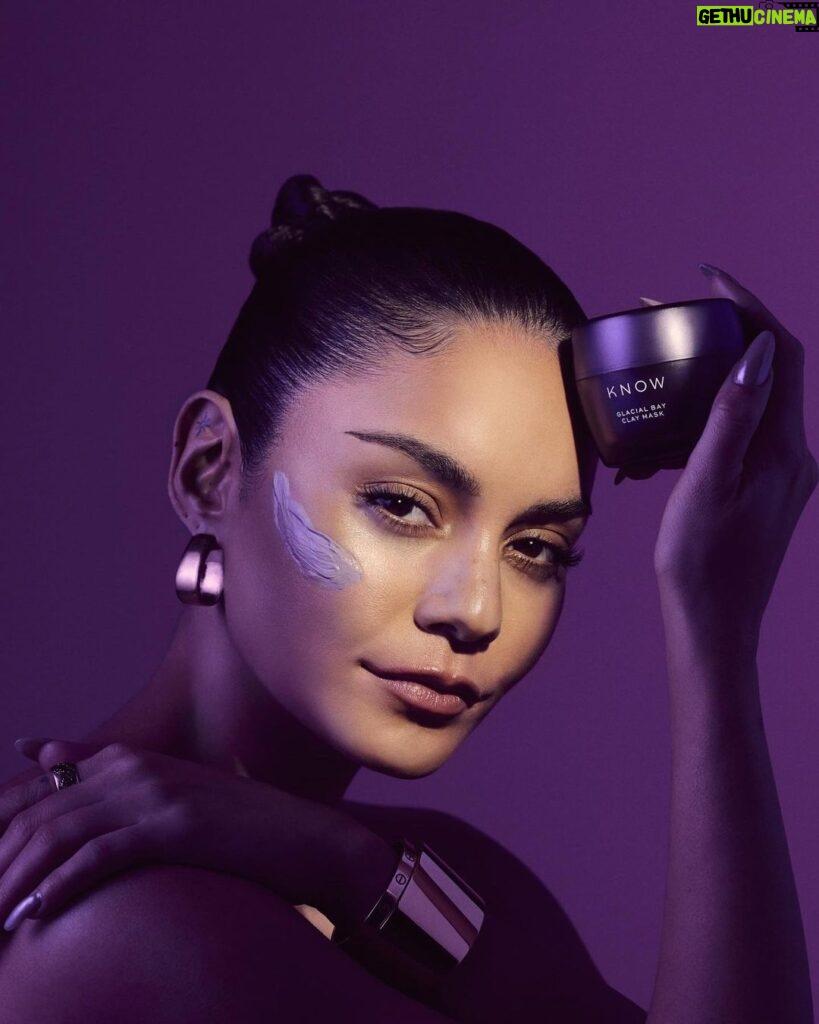 Vanessa Hudgens Instagram - ✨And we are LIVE! ✨  Say what? A new look and a new product?  "My mission at KNOW Beauty is to create high-efficacy, accessibly priced skincare with unique natural ingredients that fit seamlessly into your beauty ritual. I am so excited to finally share what we have been working on for months, and introduce the Glacial Bay Clay Mask!   It really came out of a personal need; I struggled with acne for much of my adult life. I keep going back to clay masks because I see an immediate difference in my skin. It’s made with Canadian Colloidal Clay and other natural superpower ingredients. The clay is harvested from an active glacier in British Columbia and gently removes impurities while infusing the skin with vitamins. The result? A restored, glowy complexion I'm so excited for you to try it. I hope you love this mask as much as I do! 💜  Love, Vanessa"   Available NOW via the link in bio. Run run! 💨 @knowbeauty @vanessahudgens #knowbeauty #knowbeautyonyou