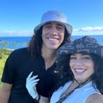 Vanessa Hudgens Instagram - Merry Christmas from us golf obsessed newlyweds to you and yours🎄