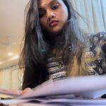 Vanitha Vijayakumar Instagram - #backtowork #workmode #filmmaker #cinema my lil grown up up didnt need a holiday didnt need rest or a break after 65 days in #biggbosstamil ,she needed to get back to her responsibilities and her passion of learning cinema . Dedication and hard-work will always take u to heights 👏👏❤️