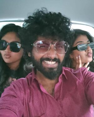 Vanitha Vijayakumar Instagram - Miss u guys in  #biggbosstamil ❤️ Winner aagrathu theva li ille nermaya unmaya pazhagana pazhakuthaga #thaanaserndhakoottam