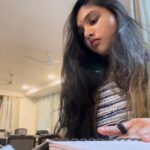 Vanitha Vijayakumar Instagram - #backtowork #workmode #filmmaker #cinema my lil grown up up didnt need a holiday didnt need rest or a break after 65 days in #biggbosstamil ,she needed to get back to her responsibilities and her passion of learning cinema . Dedication and hard-work will always take u to heights 👏👏❤️