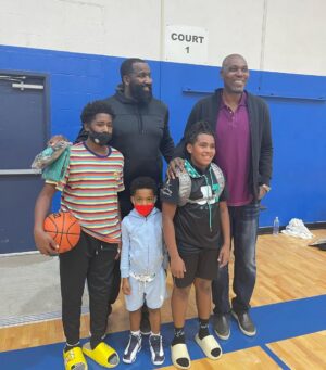 Vanity Alpough Instagram - Perk played in the NBA  for about 14 years and we have been around just about all the greats but this has made my day more then anytime I can remember…. to see my boys meet my husband’s favorite player someone he watched and looked up to as a kid is a different type of proud as a mother and wife☺️ 🏀Hakeem Olajuwon🏀 Carry On…